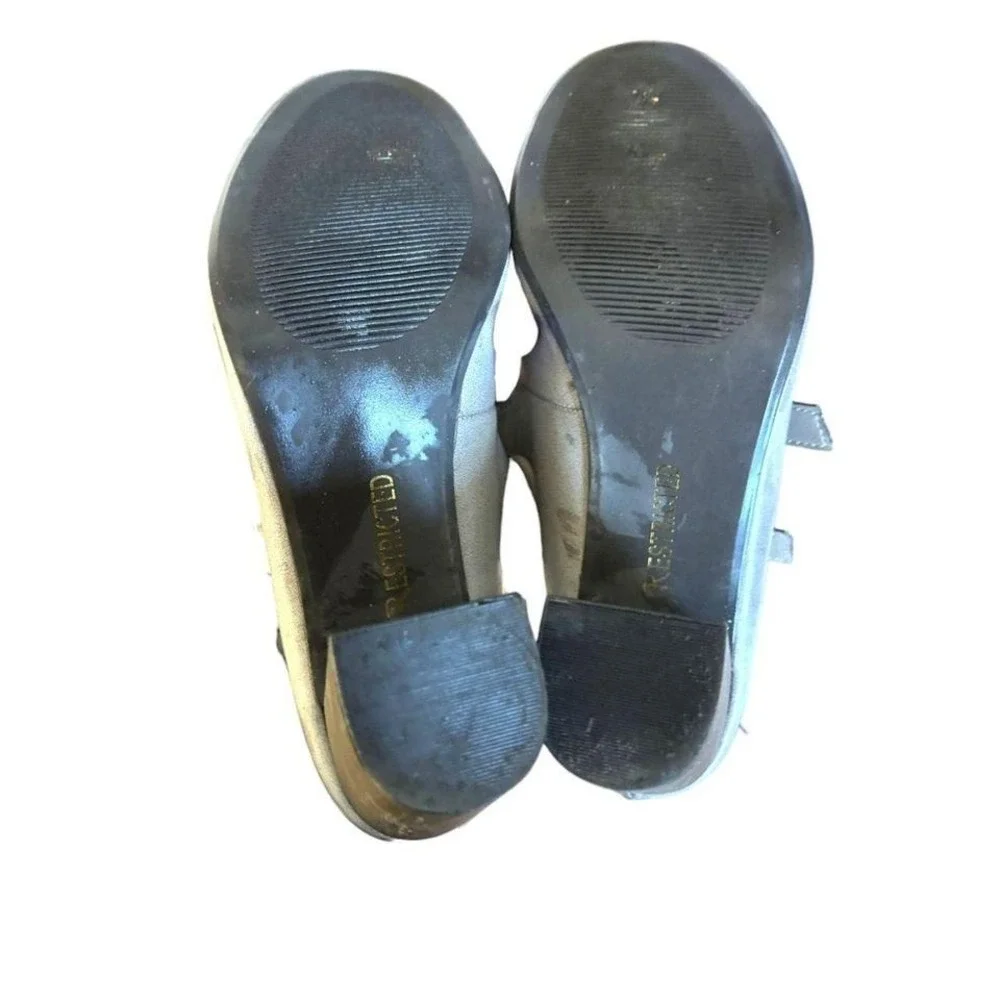 VINTAGE Restricted‎ Taupe Multi-Strap Block Heels  SZ. 8.5⛓️🪵